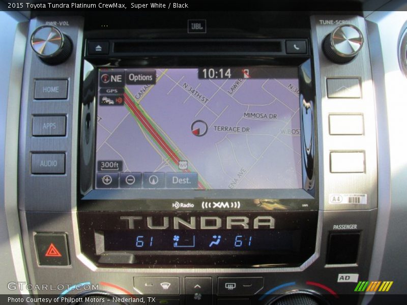 Super White / Black 2015 Toyota Tundra Platinum CrewMax