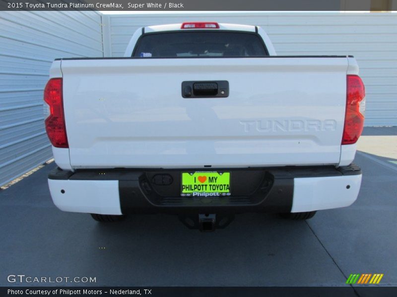 Super White / Black 2015 Toyota Tundra Platinum CrewMax