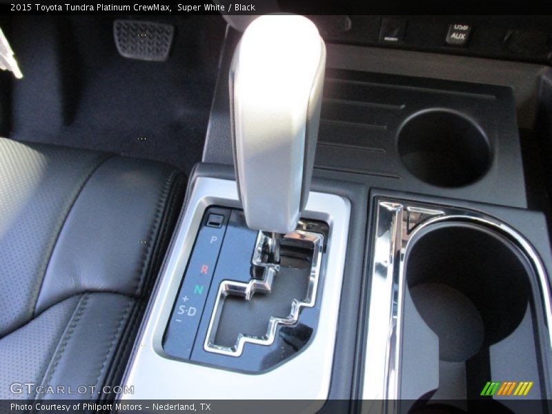 Super White / Black 2015 Toyota Tundra Platinum CrewMax