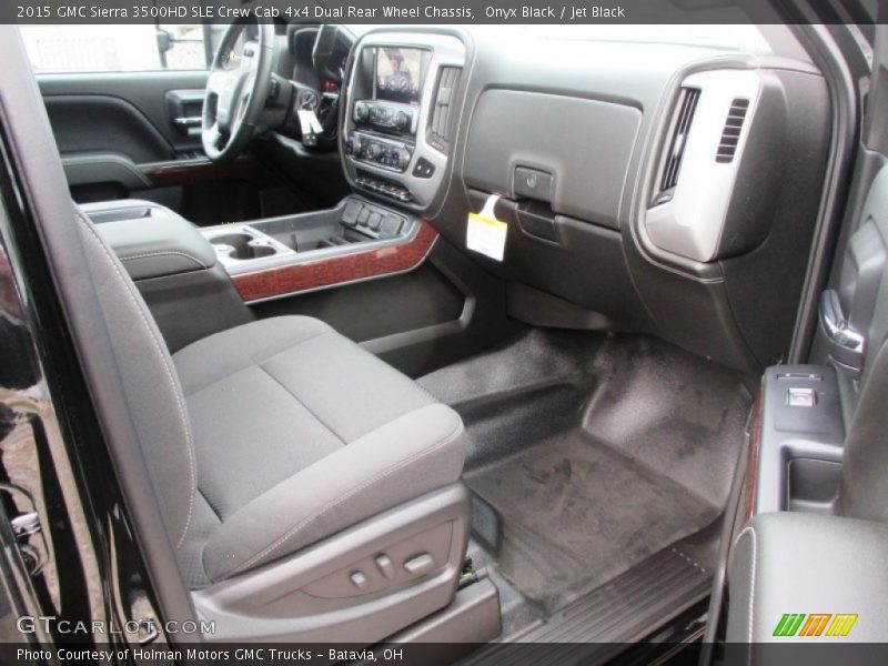 Onyx Black / Jet Black 2015 GMC Sierra 3500HD SLE Crew Cab 4x4 Dual Rear Wheel Chassis