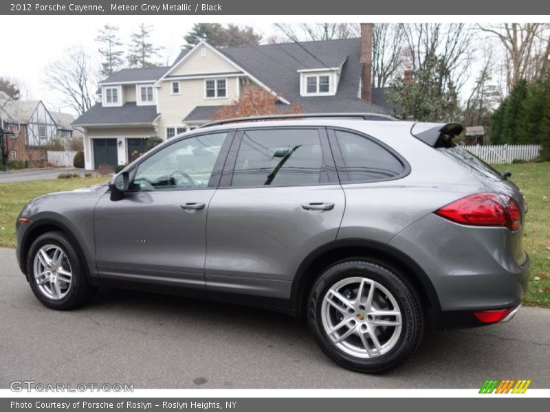 Meteor Grey Metallic / Black 2012 Porsche Cayenne