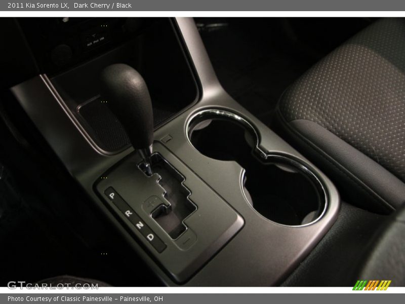 Dark Cherry / Black 2011 Kia Sorento LX