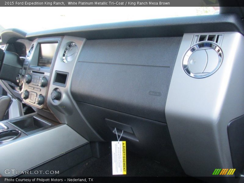 White Platinum Metallic Tri-Coat / King Ranch Mesa Brown 2015 Ford Expedition King Ranch