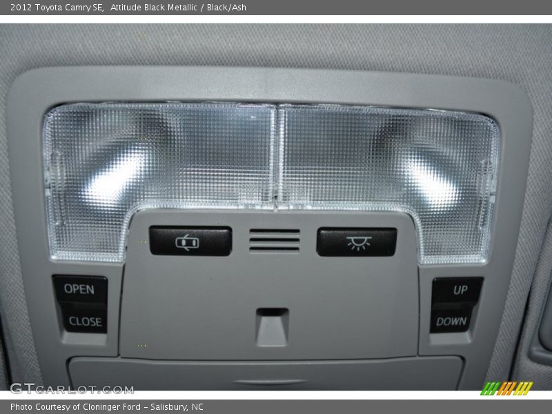 Attitude Black Metallic / Black/Ash 2012 Toyota Camry SE