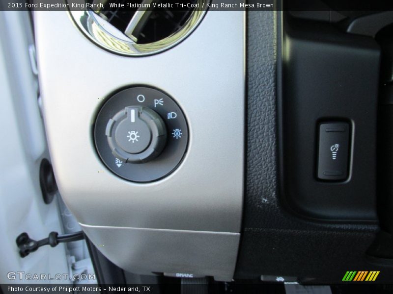 White Platinum Metallic Tri-Coat / King Ranch Mesa Brown 2015 Ford Expedition King Ranch