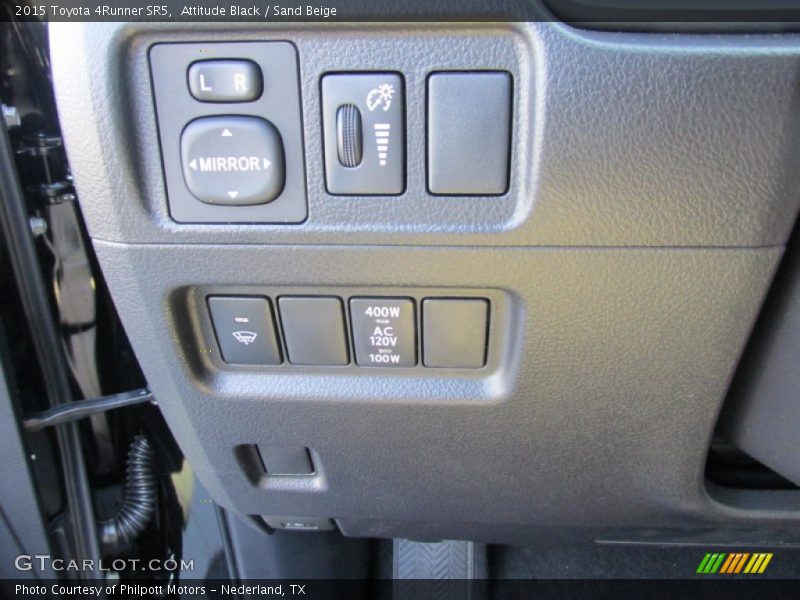 Attitude Black / Sand Beige 2015 Toyota 4Runner SR5