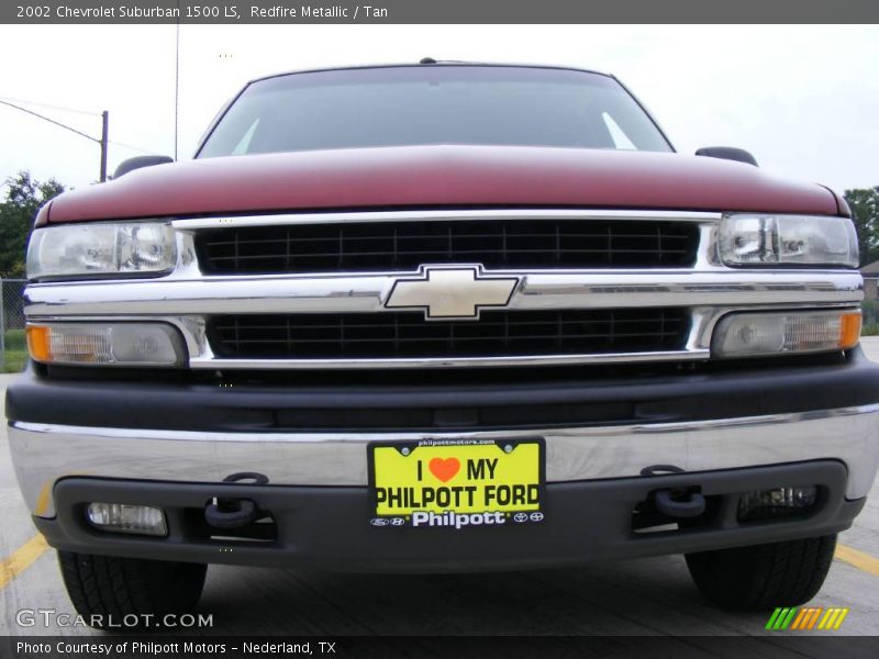 Redfire Metallic / Tan 2002 Chevrolet Suburban 1500 LS