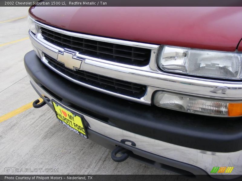 Redfire Metallic / Tan 2002 Chevrolet Suburban 1500 LS