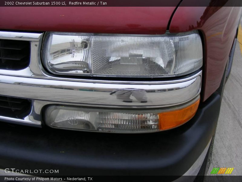 Redfire Metallic / Tan 2002 Chevrolet Suburban 1500 LS