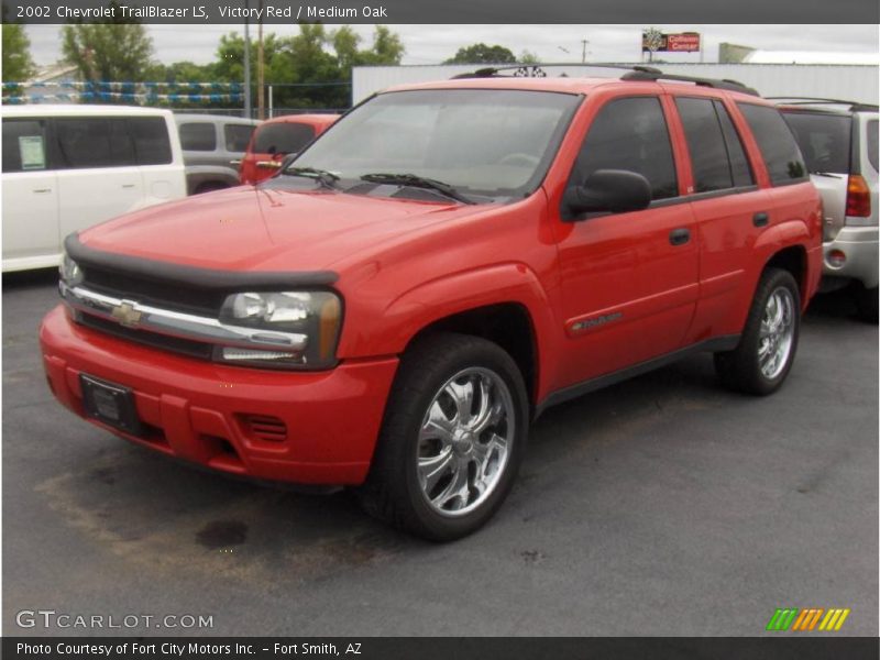 Victory Red / Medium Oak 2002 Chevrolet TrailBlazer LS