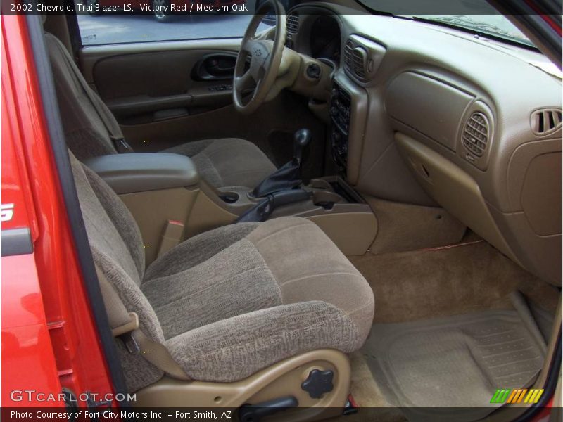 Victory Red / Medium Oak 2002 Chevrolet TrailBlazer LS