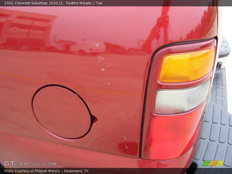 Redfire Metallic / Tan 2002 Chevrolet Suburban 1500 LS