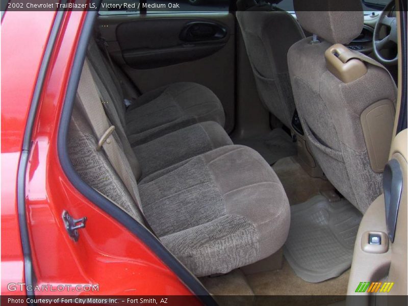 Victory Red / Medium Oak 2002 Chevrolet TrailBlazer LS