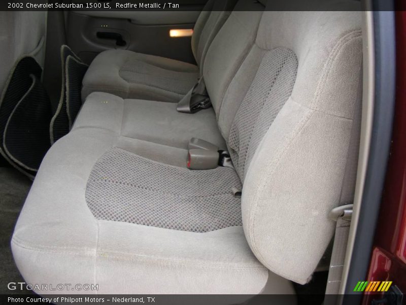 Redfire Metallic / Tan 2002 Chevrolet Suburban 1500 LS