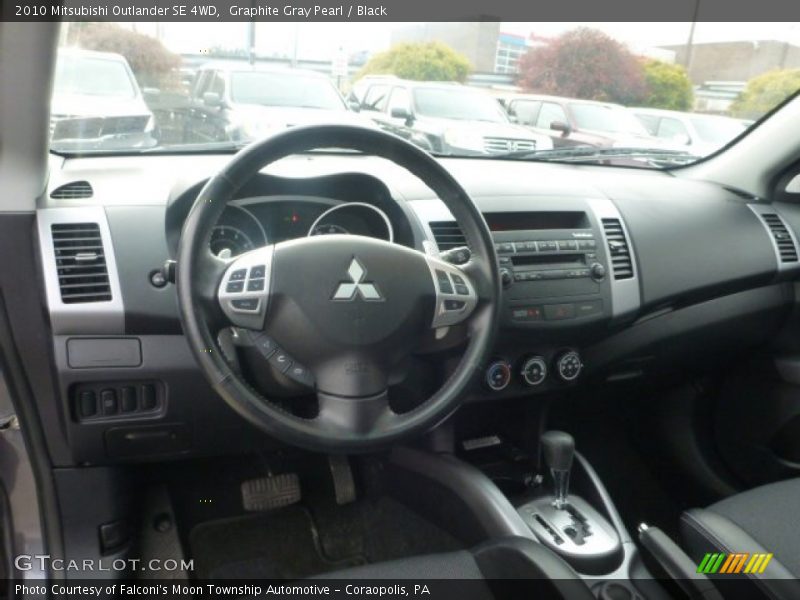 Graphite Gray Pearl / Black 2010 Mitsubishi Outlander SE 4WD