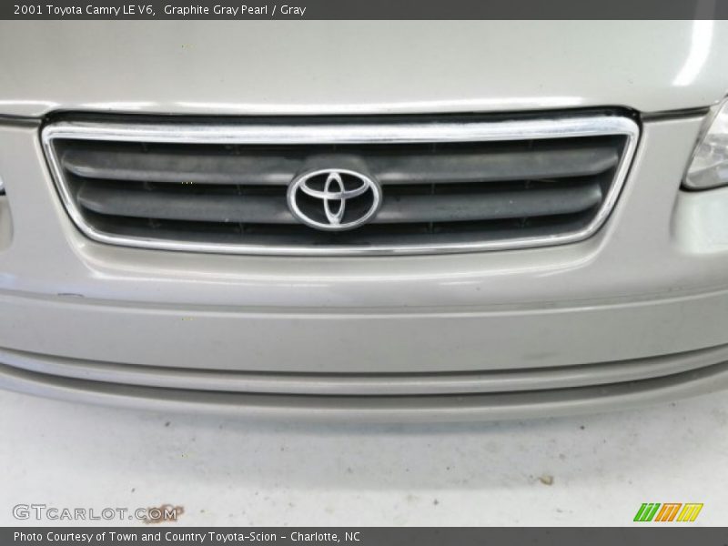 Graphite Gray Pearl / Gray 2001 Toyota Camry LE V6