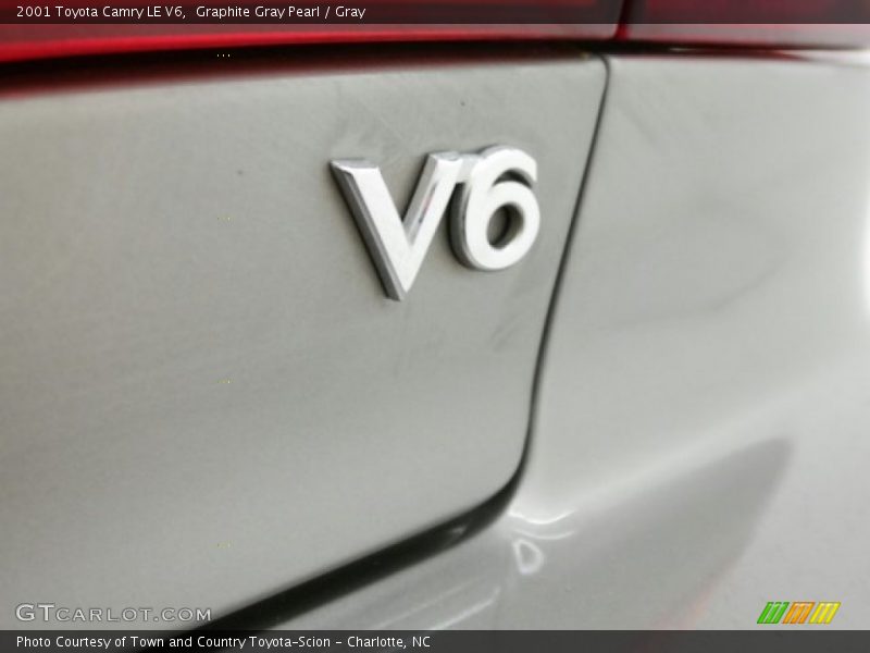 Graphite Gray Pearl / Gray 2001 Toyota Camry LE V6