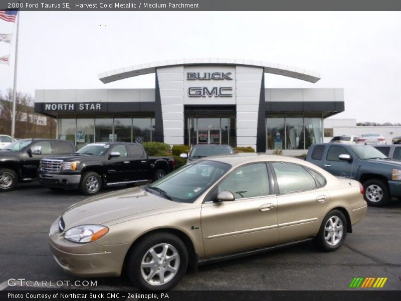 Harvest Gold Metallic / Medium Parchment 2000 Ford Taurus SE