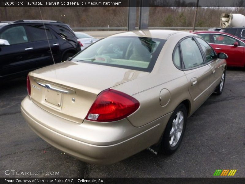 Harvest Gold Metallic / Medium Parchment 2000 Ford Taurus SE