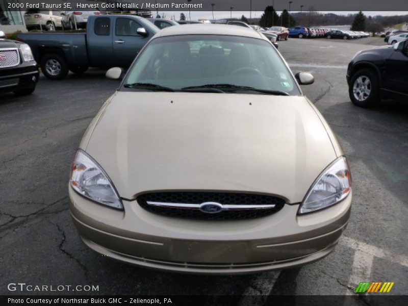 Harvest Gold Metallic / Medium Parchment 2000 Ford Taurus SE