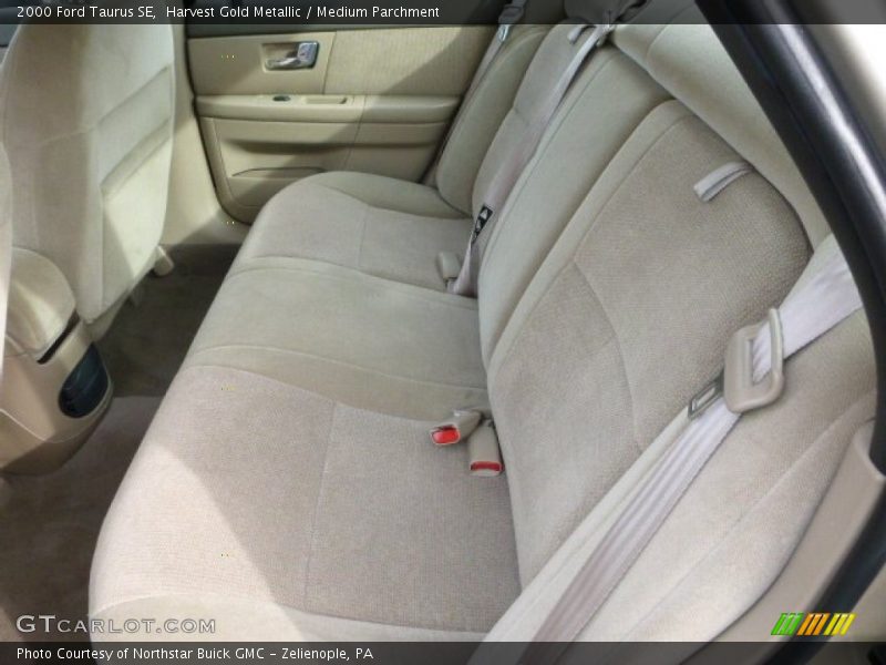 Rear Seat of 2000 Taurus SE