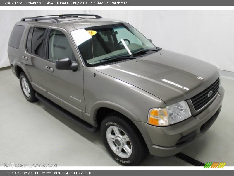 Mineral Grey Metallic / Medium Parchment 2002 Ford Explorer XLT 4x4