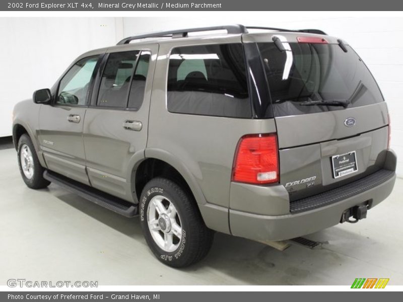 Mineral Grey Metallic / Medium Parchment 2002 Ford Explorer XLT 4x4