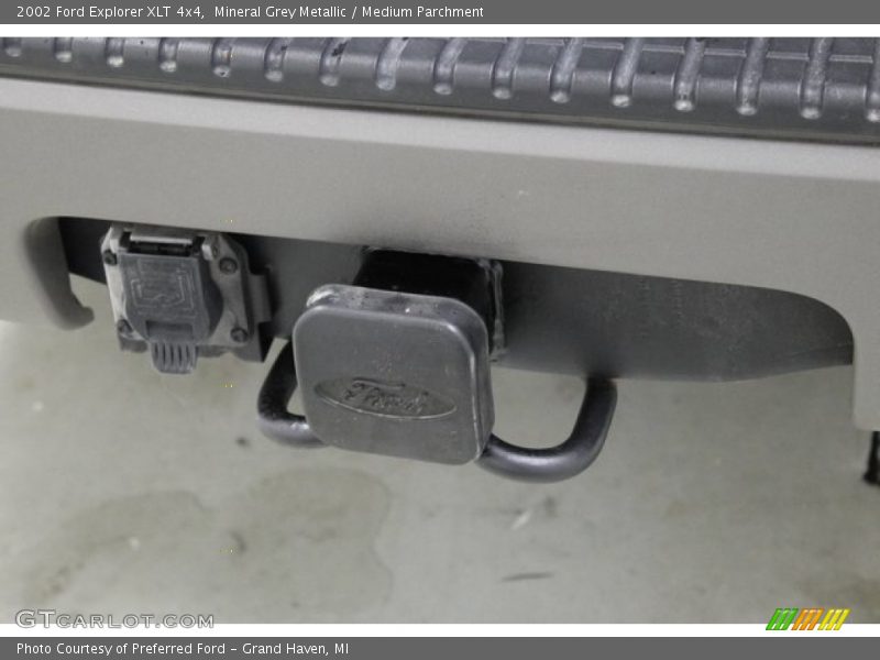 Mineral Grey Metallic / Medium Parchment 2002 Ford Explorer XLT 4x4