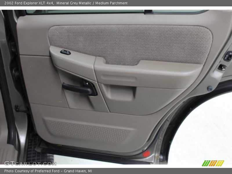 Mineral Grey Metallic / Medium Parchment 2002 Ford Explorer XLT 4x4