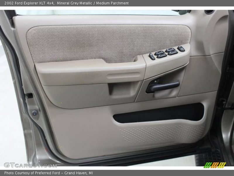 Mineral Grey Metallic / Medium Parchment 2002 Ford Explorer XLT 4x4