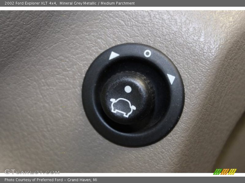 Mineral Grey Metallic / Medium Parchment 2002 Ford Explorer XLT 4x4