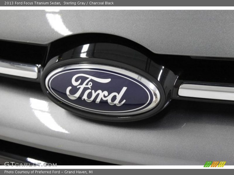 Sterling Gray / Charcoal Black 2013 Ford Focus Titanium Sedan