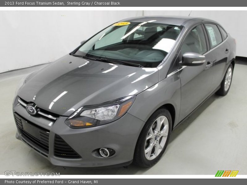 Sterling Gray / Charcoal Black 2013 Ford Focus Titanium Sedan
