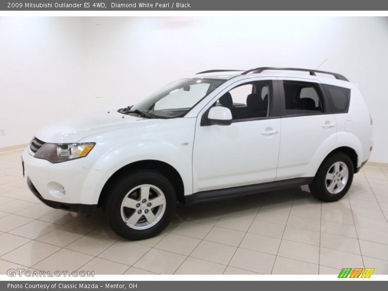 Diamond White Pearl / Black 2009 Mitsubishi Outlander ES 4WD