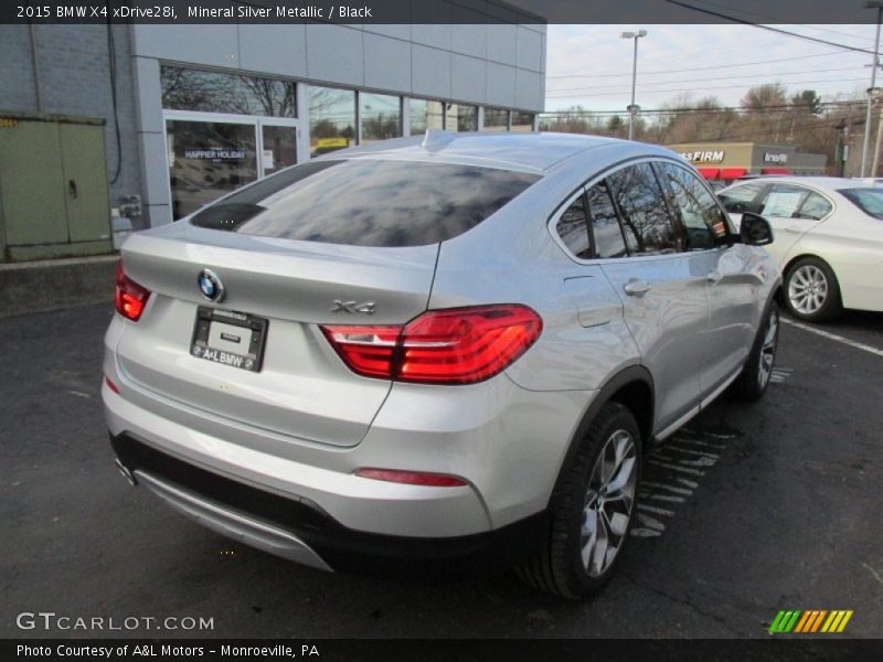 Mineral Silver Metallic / Black 2015 BMW X4 xDrive28i