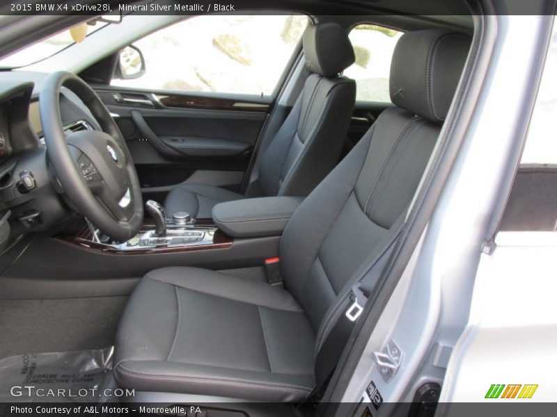 Mineral Silver Metallic / Black 2015 BMW X4 xDrive28i