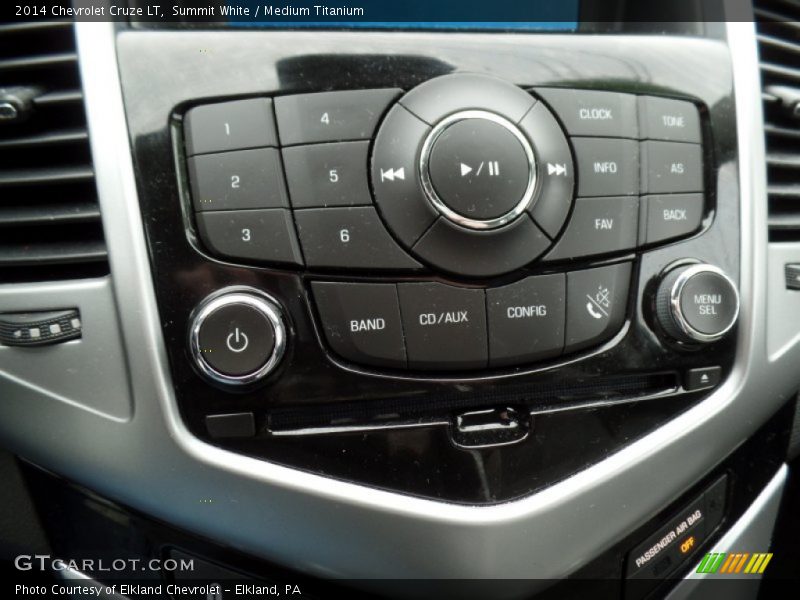 Summit White / Medium Titanium 2014 Chevrolet Cruze LT
