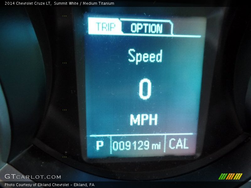 Summit White / Medium Titanium 2014 Chevrolet Cruze LT