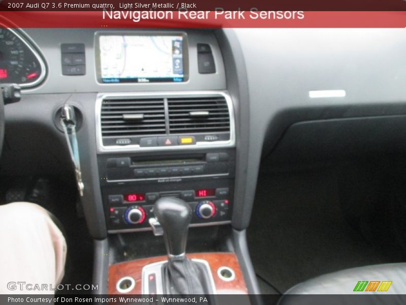 Light Silver Metallic / Black 2007 Audi Q7 3.6 Premium quattro