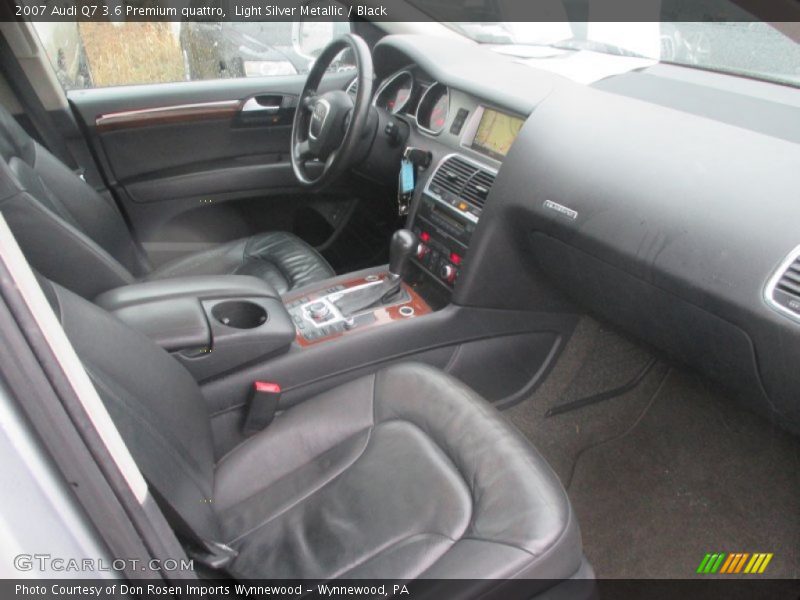 Light Silver Metallic / Black 2007 Audi Q7 3.6 Premium quattro