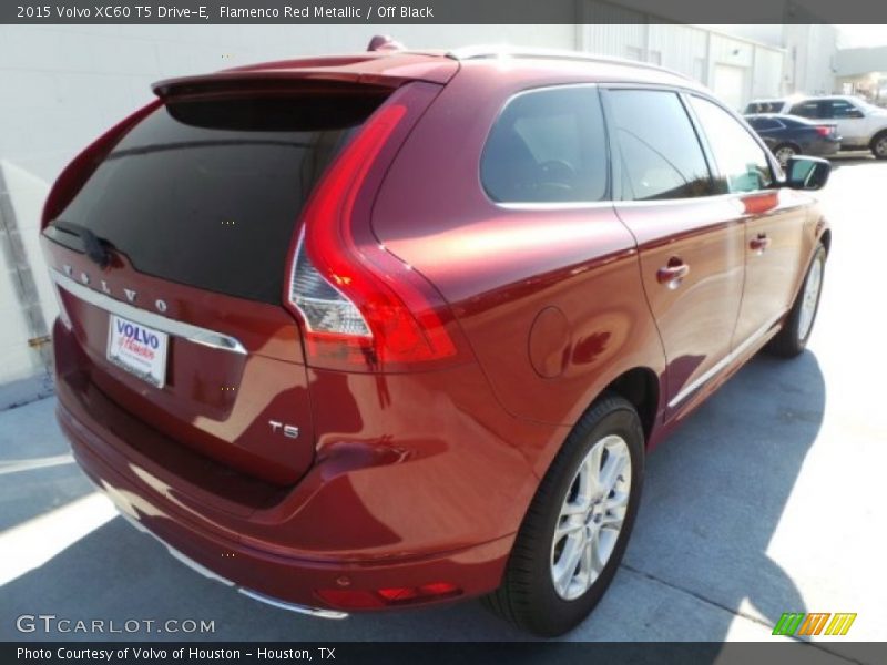 Flamenco Red Metallic / Off Black 2015 Volvo XC60 T5 Drive-E