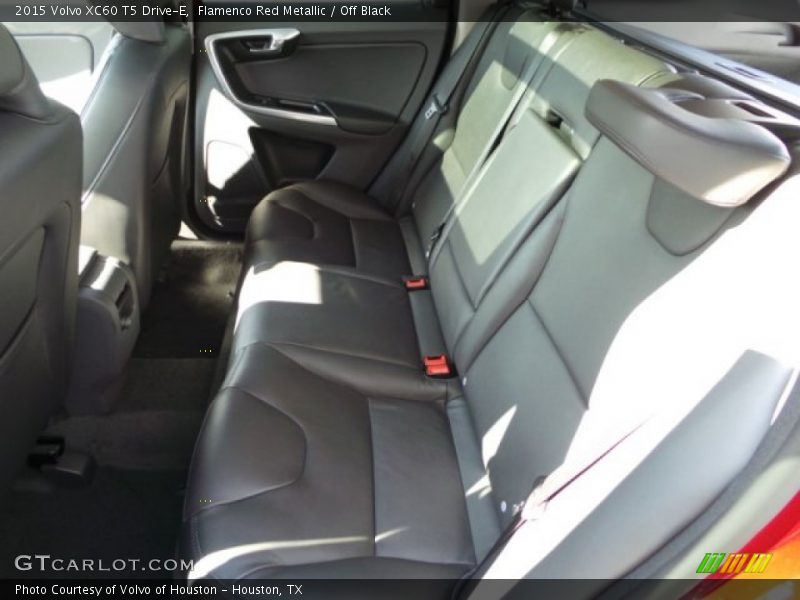 Flamenco Red Metallic / Off Black 2015 Volvo XC60 T5 Drive-E