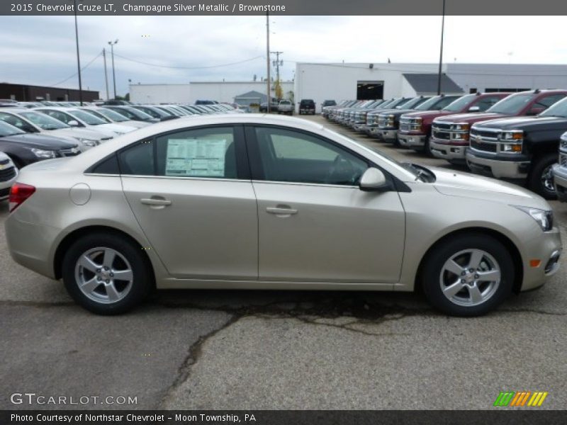 Champagne Silver Metallic / Brownstone 2015 Chevrolet Cruze LT