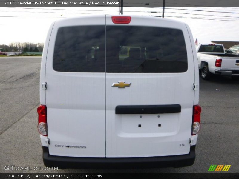 Designer White / Medium Pewter 2015 Chevrolet City Express LS