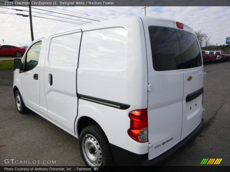 Designer White / Medium Pewter 2015 Chevrolet City Express LS