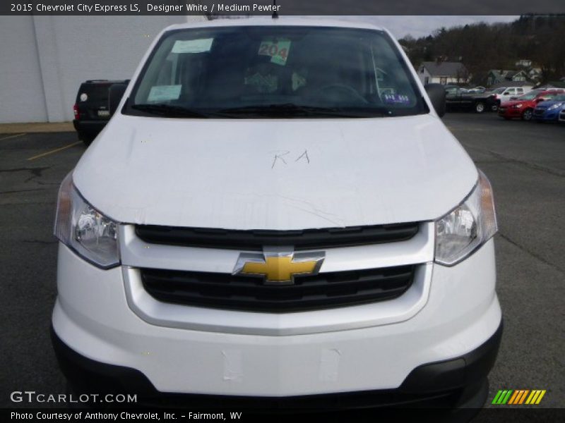 Designer White / Medium Pewter 2015 Chevrolet City Express LS