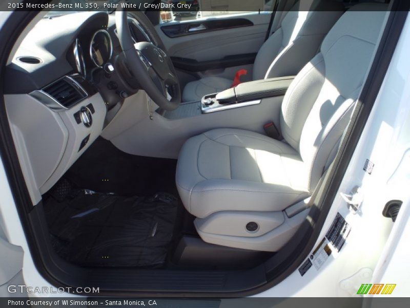 Front Seat of 2015 ML 350