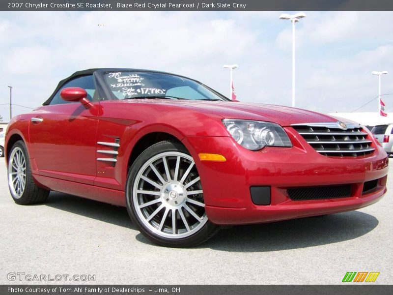 Front 3/4 View of 2007 Crossfire SE Roadster