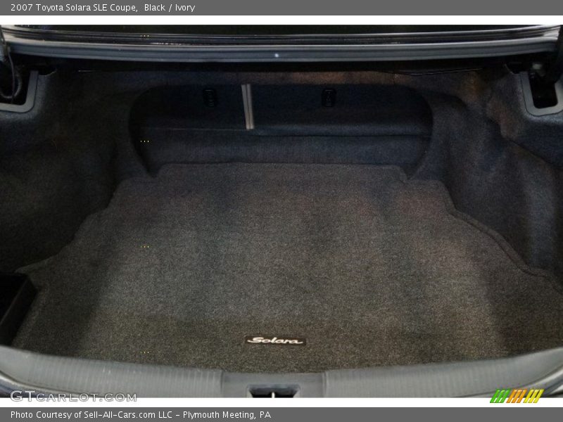Black / Ivory 2007 Toyota Solara SLE Coupe