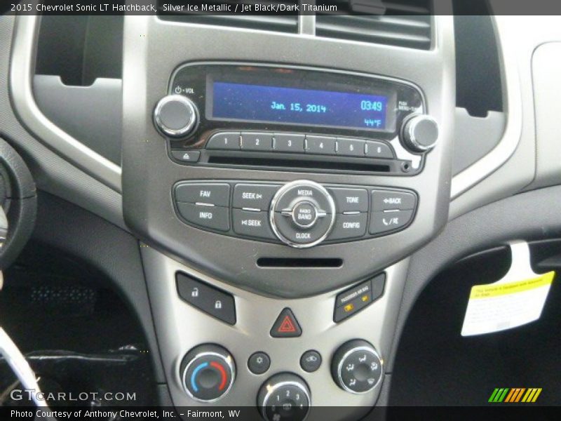 Silver Ice Metallic / Jet Black/Dark Titanium 2015 Chevrolet Sonic LT Hatchback